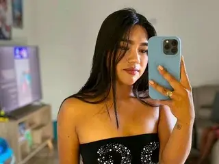 Katty_Sg  live sex cam