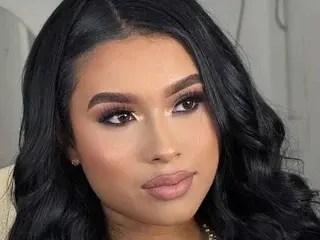 MiaHannton  live sex cam