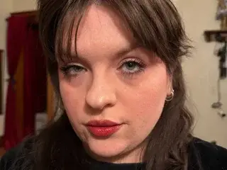 Morganlafeuille  live sex cam