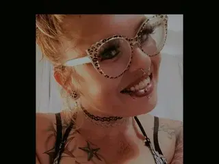Moonpulse  live sex cam