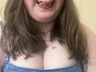 BeatricksRose  live sex cam