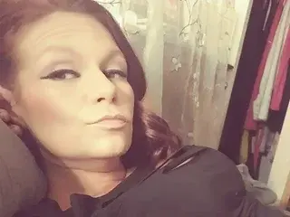 MiaMcMichael  live sex cam