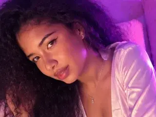 Blacksweetiee  live sex cam