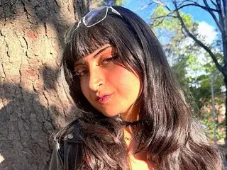 MiaSalim  live sex cam