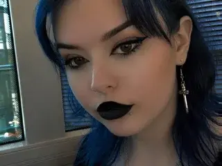 MillieRose_xo22  live sex cam