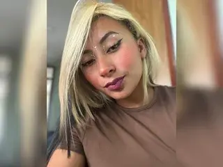 KhalessyJ  live sex cam