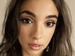 Bellahot66  live sex cam