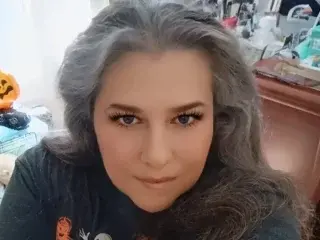 AmorousAngie  live sex cam