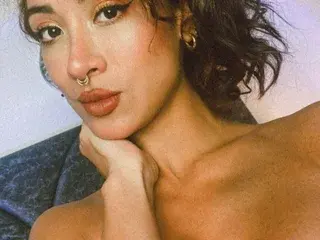 MillyBonnie  live sex cam