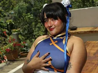 Katherinne402  live sex cam