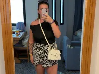 PeaceLily_x  live sex cam