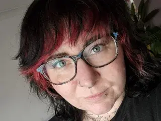MoonlitNyx  live sex cam