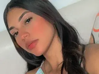 MilapetiteAsm  live sex cam