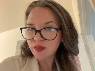 DaisyAtDusk  live sex cam