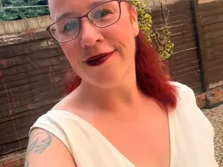 Beatrix_B  live sex cam