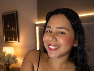 Diamond_lucy83  live sex cam