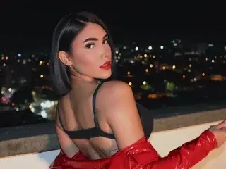AriaMatheuss  live sex cam