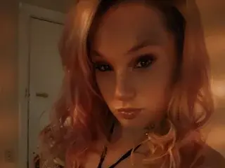 DaniMaye26  live sex cam