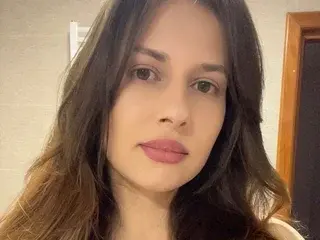 MEERA19  live sex cam