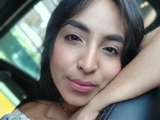 Catalina_99  live sex cam