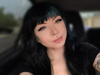 BriiBrattyXO  live sex cam