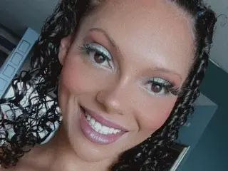 LuLuValenttine  live sex cam