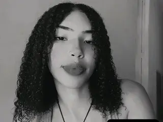 Hotblosson  live sex cam
