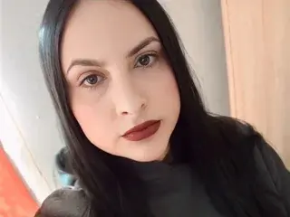 MARIYNA  live sex cam