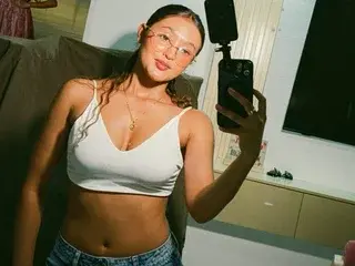 MaiteBrownX  live sex cam