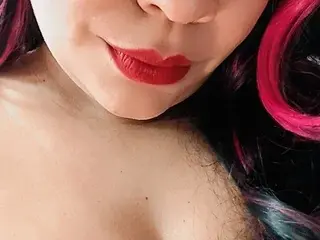 Kinkyhousewifee  live sex cam