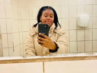 Jusypussy100  live sex cam