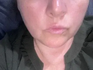 Mercedeslove22  live sex cam