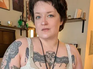 CarmenCharmz  live sex cam