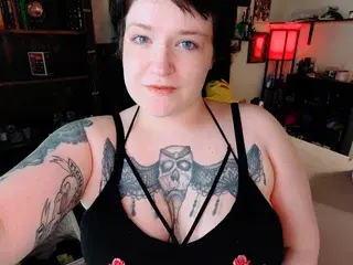 CarmenCharmz  live sex cam