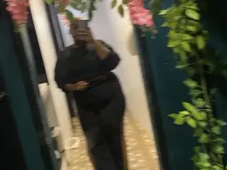 Brownie_xx  live sex cam