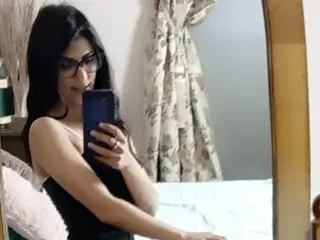 RACHELLxo  live sex cam