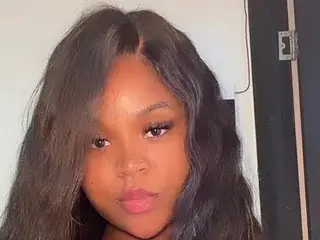Abhyyrose  live sex cam