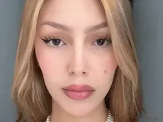 AmeAlcaraz  live sex cam