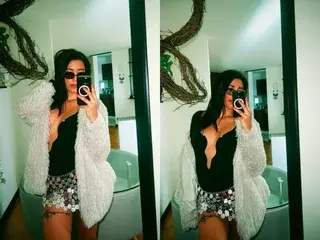 ElizabetthMacy  live sex cam