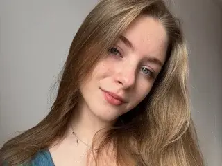 Iviefae  live sex cam