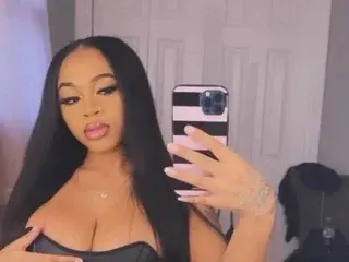 Wifeysplayhouse  live sex cam