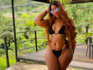 Isabel96  live sex cam