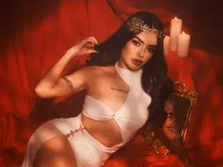 KendalSilver  live sex cam