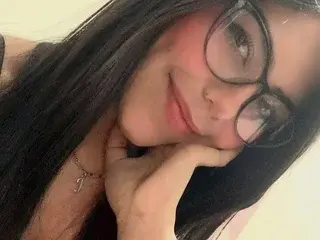 Catalina_Vegaa  live sex cam