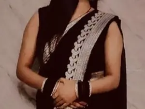 Sara_Khan  live sex cam