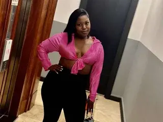 Seductive60  live sex cam