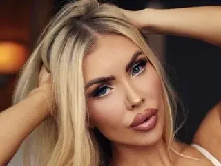 VioletchelseaBabesatation  live sex cam