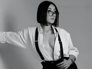 Alesxia  live sex cam