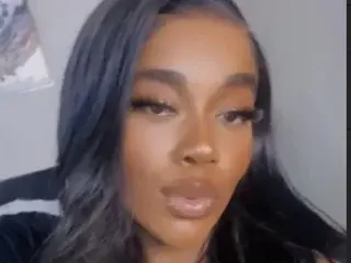 Rhianna_Ridge  live sex cam