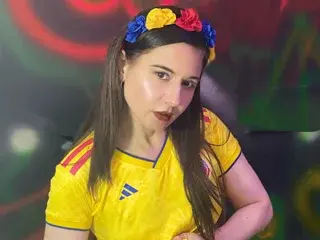 Kylie_Bloom  live sex cam